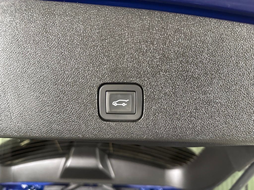 Used 2025 Opulent Blue Metallic Cadillac Premium Luxury image 34
