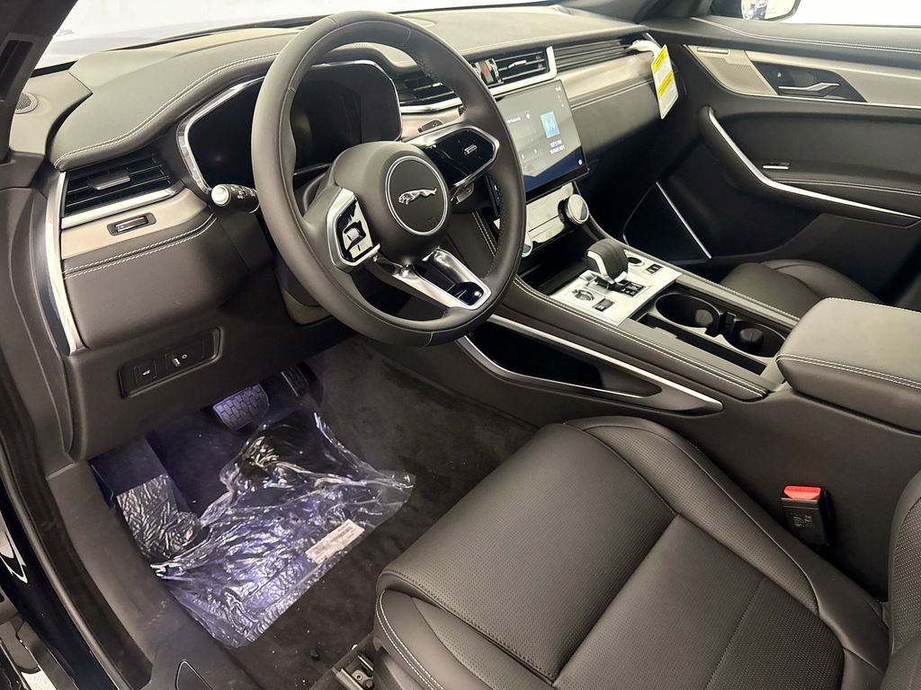 2026 Jaguar F-Pace R-Dynamic S - Photo 9