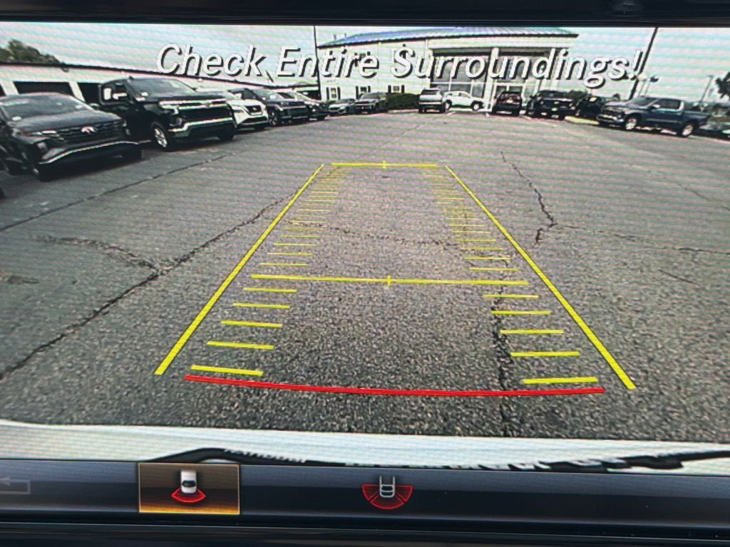 Used 2019  Mercedes-Benz GLC 300 image 30