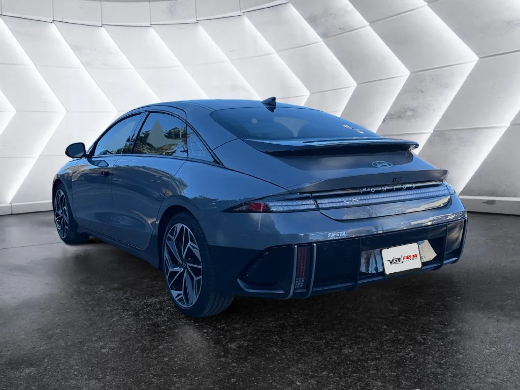 Used 2023 Blue Hyundai Limited image 6