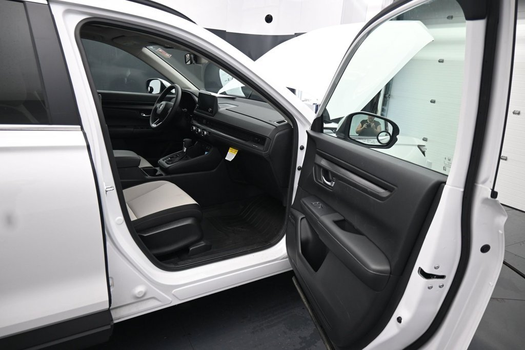 Used 2024  Honda EX image 23
