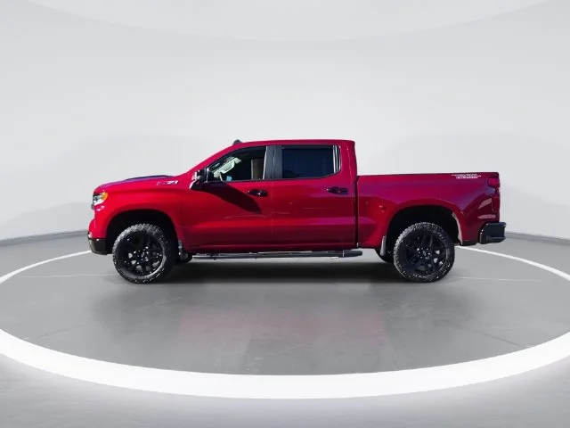 Used 2026 Red Chevrolet LT Trail Boss image 5