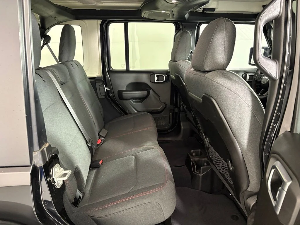 Used 2024 Black Jeep Rubicon image 40