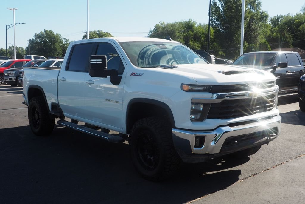 2024 Chevrolet Silverado 2500HD LT - Photo 3