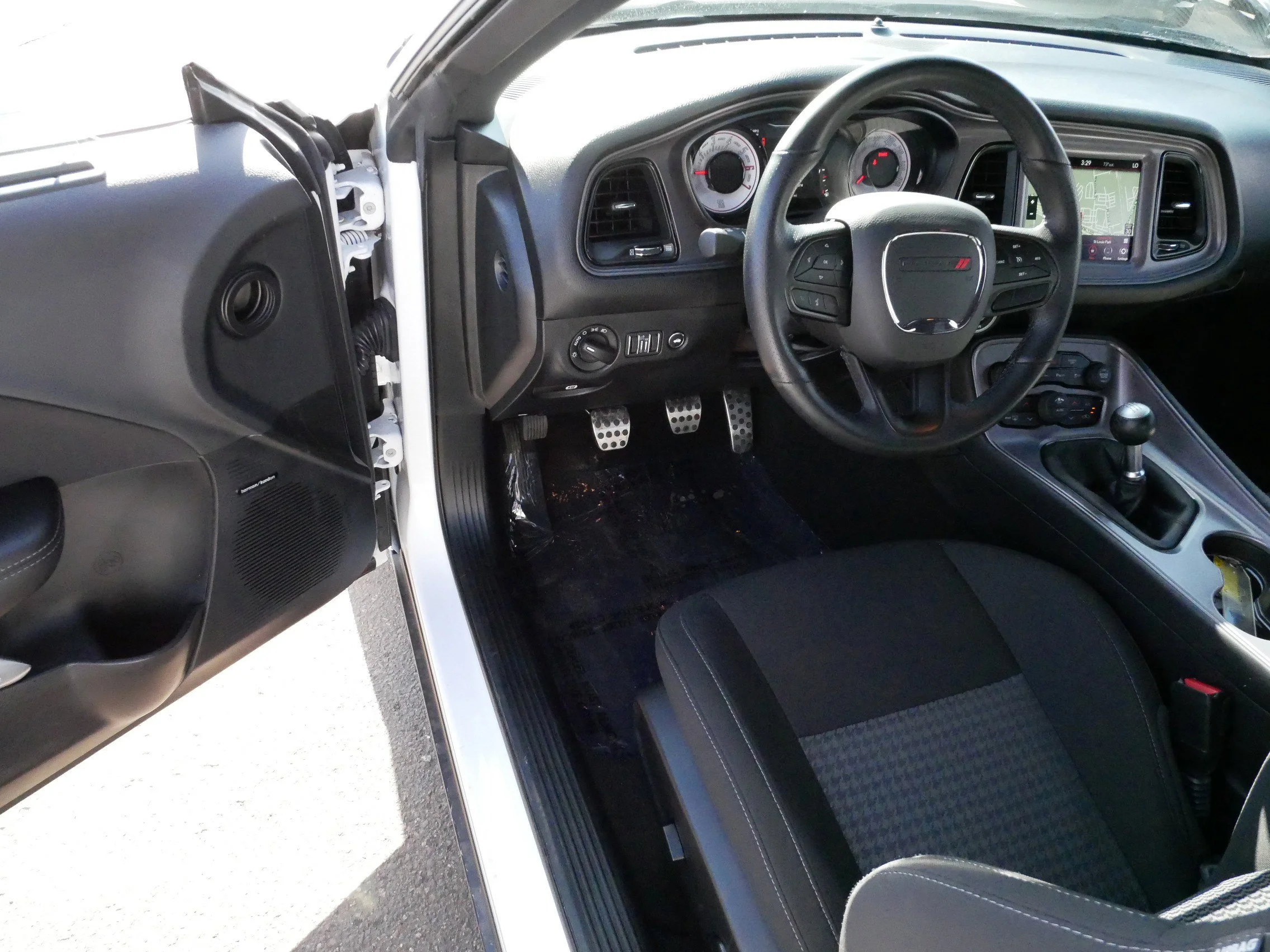 Used 2023 White Knuckle Clearcoat Dodge R/T/Trans Am image 9