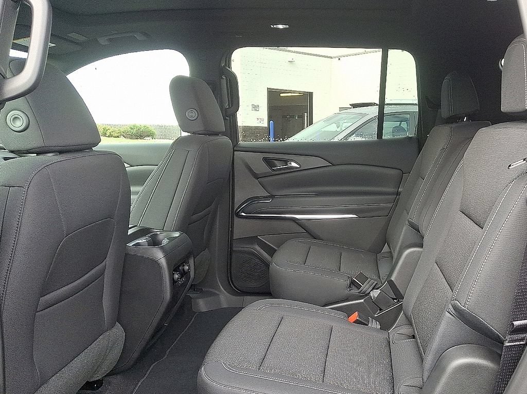 2026 Chevrolet Traverse LT - Photo 7