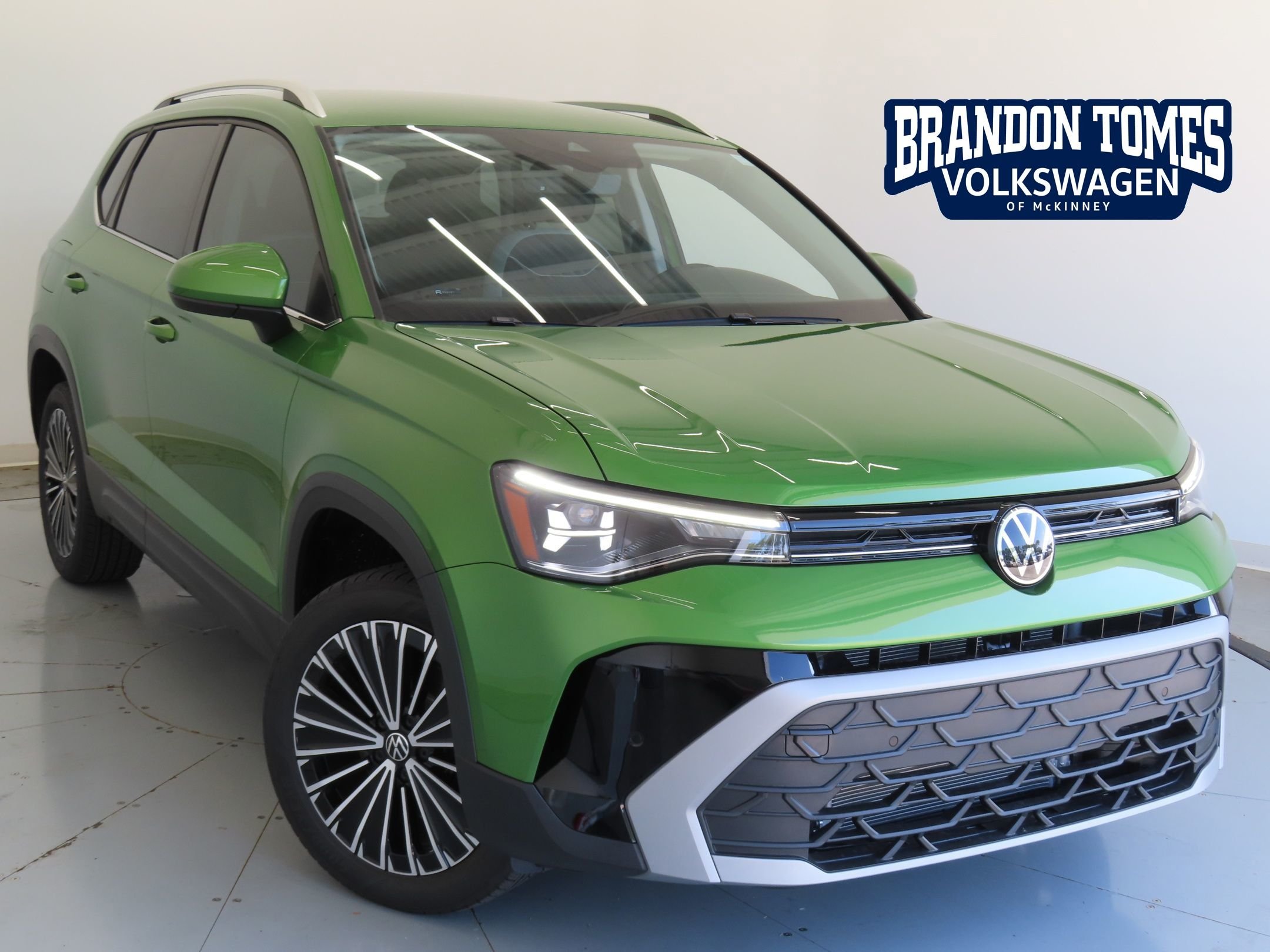 2025 Volkswagen Taos SE