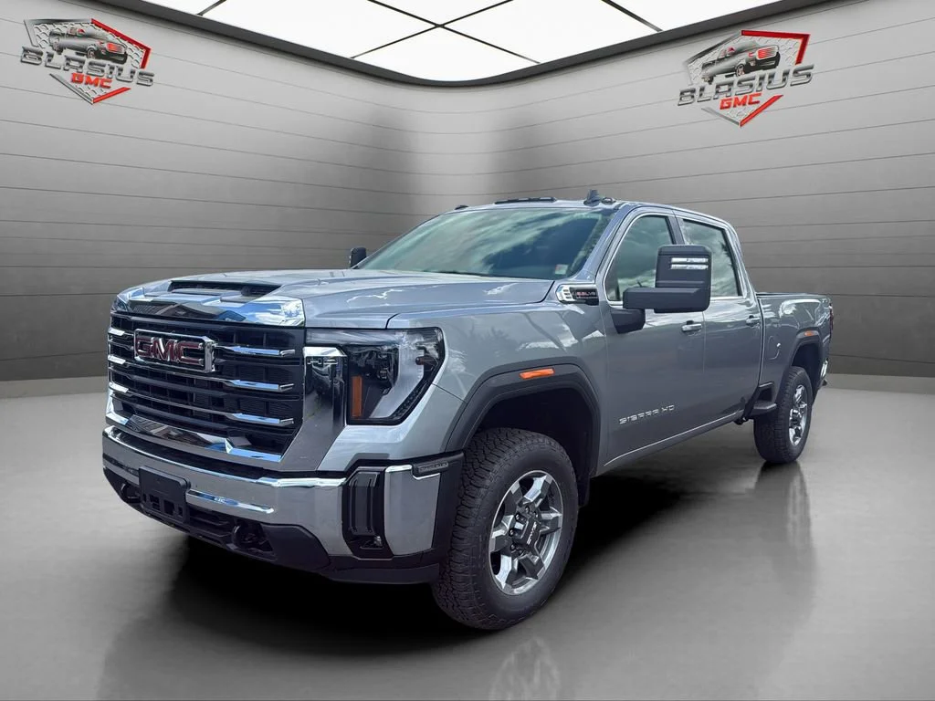 2026 GMC Sierra 4WD Crew Cab Standard Box SLE's photo
