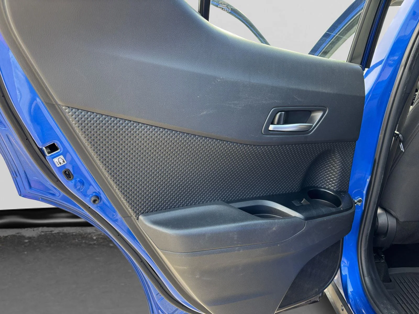 Used 2020 Blue Eclipse Metallic Toyota LE image 38