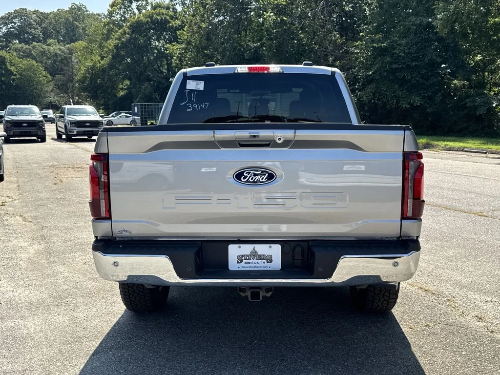 New 2026 Silver Ford Lariat image 6