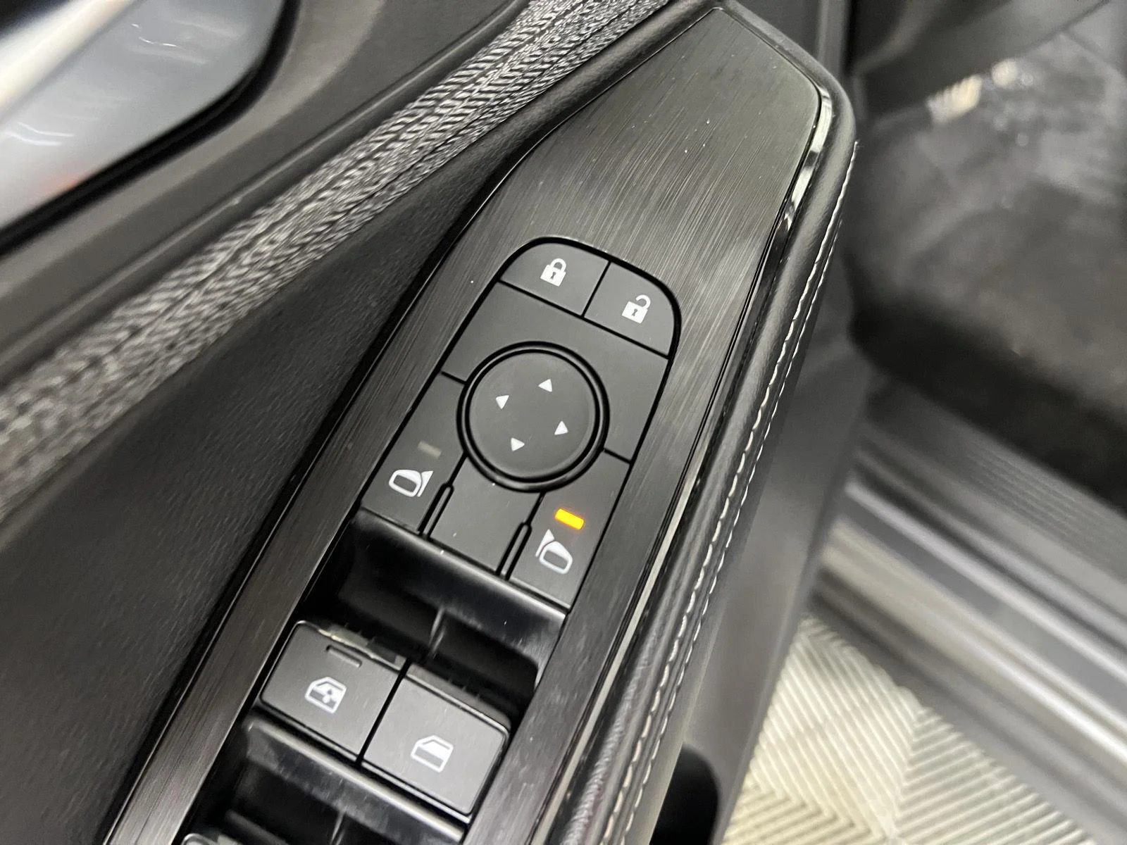 Used 2023 Gun Metallic Nissan SV image 12