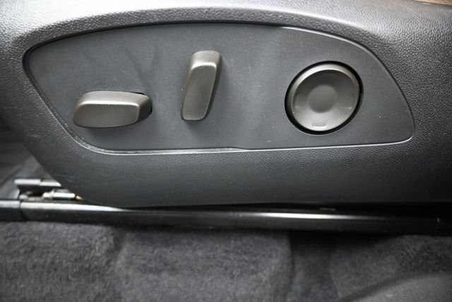 Used 2025 White Buick Preferred image 33