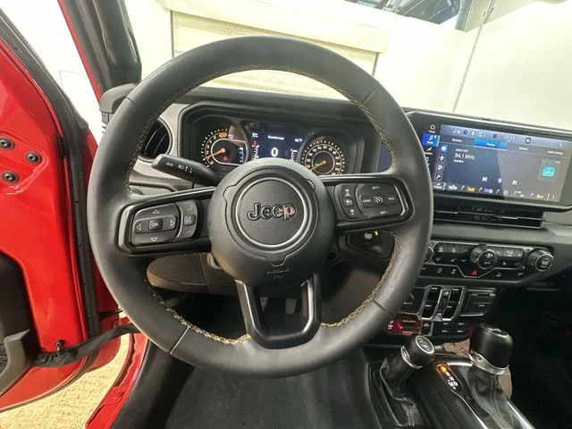 2024 Jeep Wrangler 4-Door Willys - Photo 12