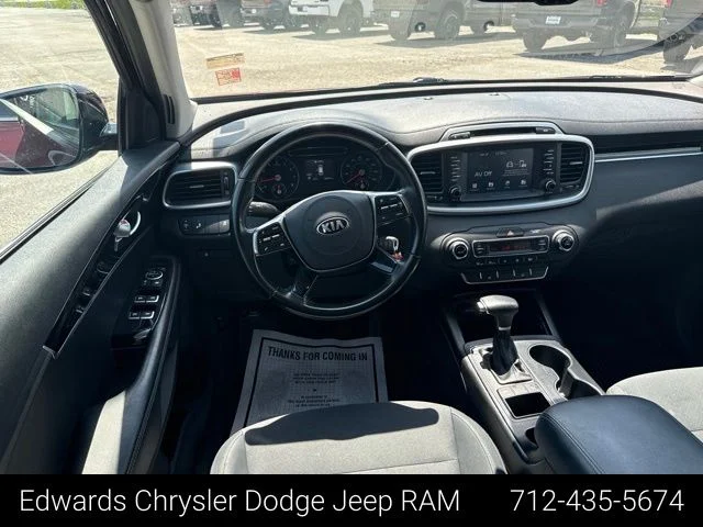 Used 2019 Purple Kia LX image 27
