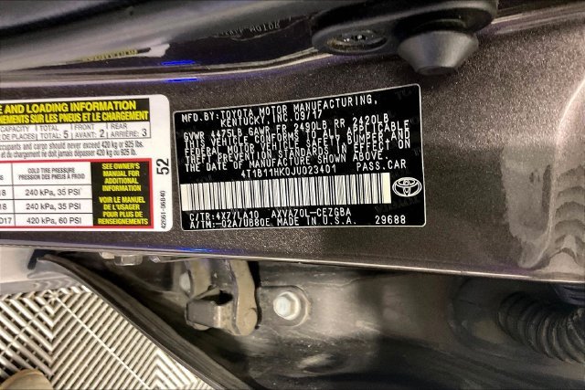 Used 2018 Brown Toyota XLE image 2