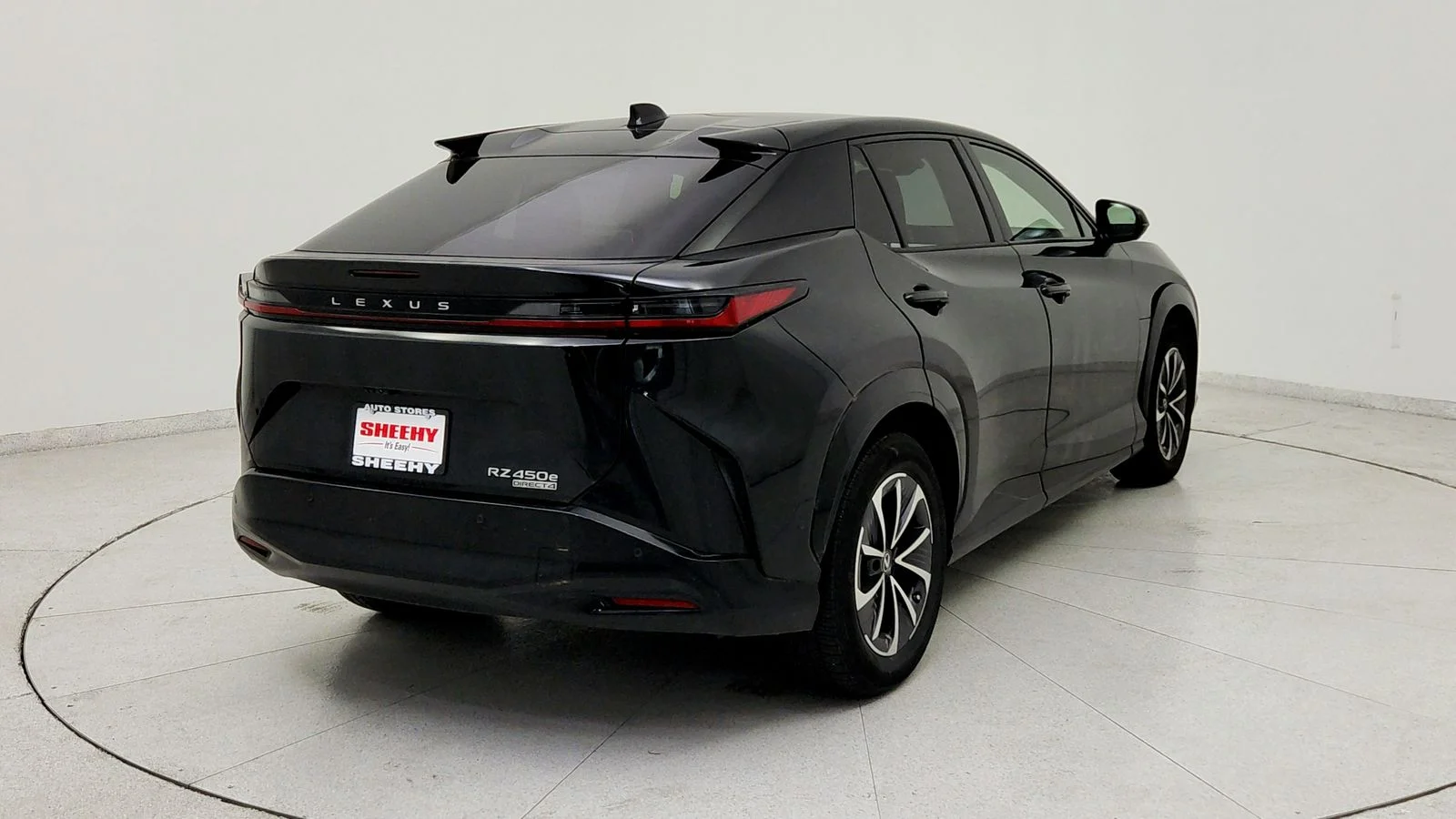 Used 2023 Black Lexus 450e Premium image 6