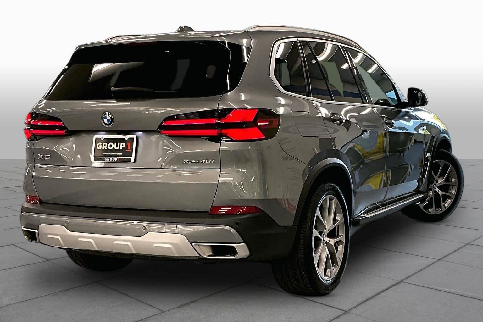 Used 2026  BMW xDrive40i image 13