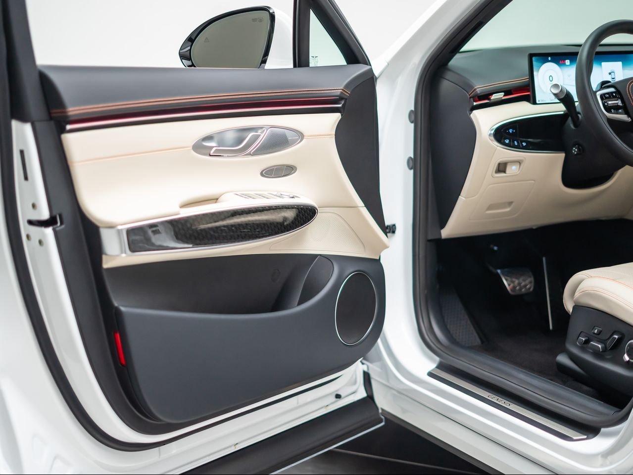 2026 GENESIS GV70 Sport Prestige - Photo 27