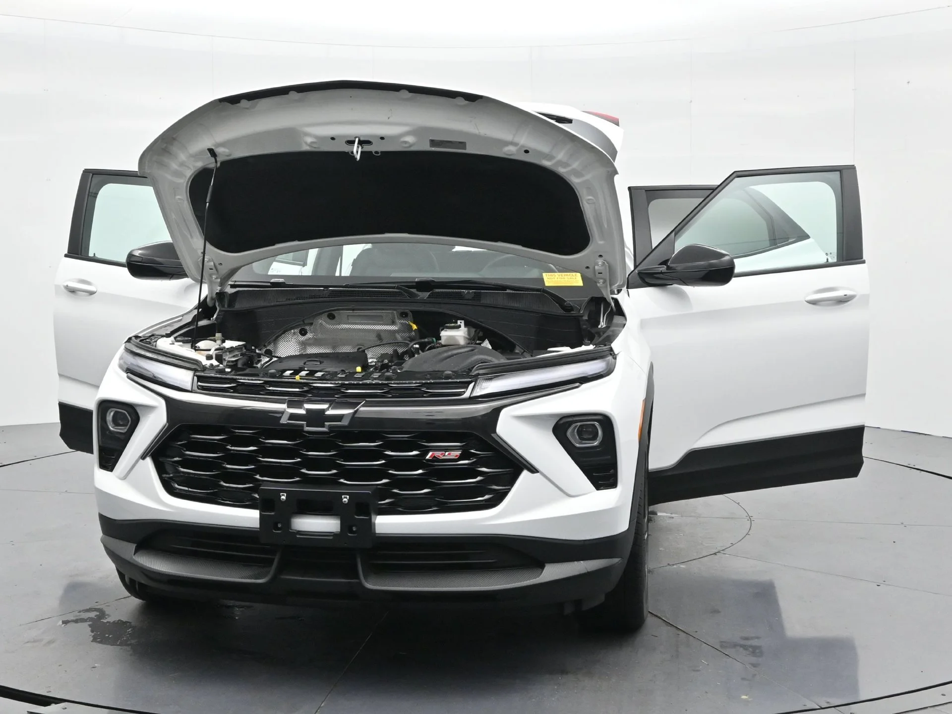 Used 2024 White Chevrolet RS image 40