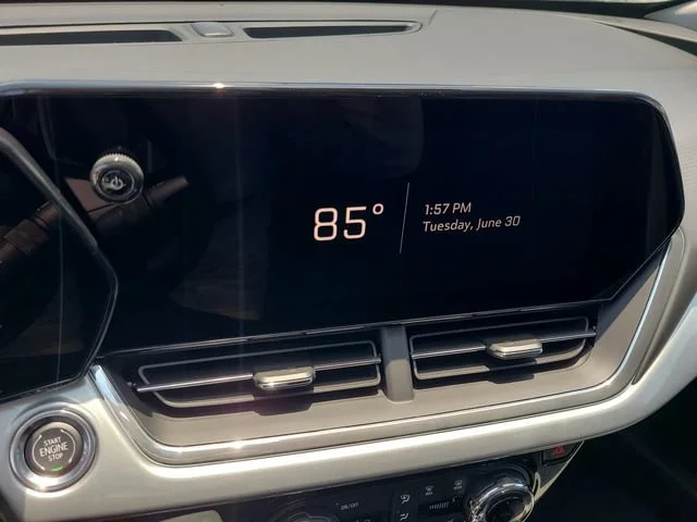 New 2026 Summit White Chevrolet LT image 30