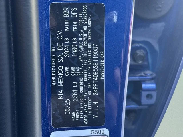 Used 2025 Blue Kia LXS image 34
