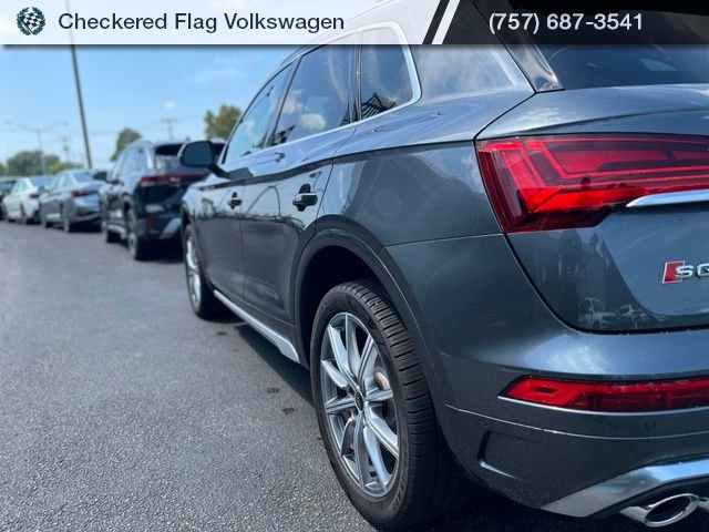 Used 2021 Daytona Gray Pearl Effect Audi Premium Plus quattro image 8