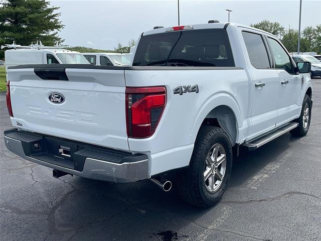 Used 2025 Oxford White Ford XLT image 39