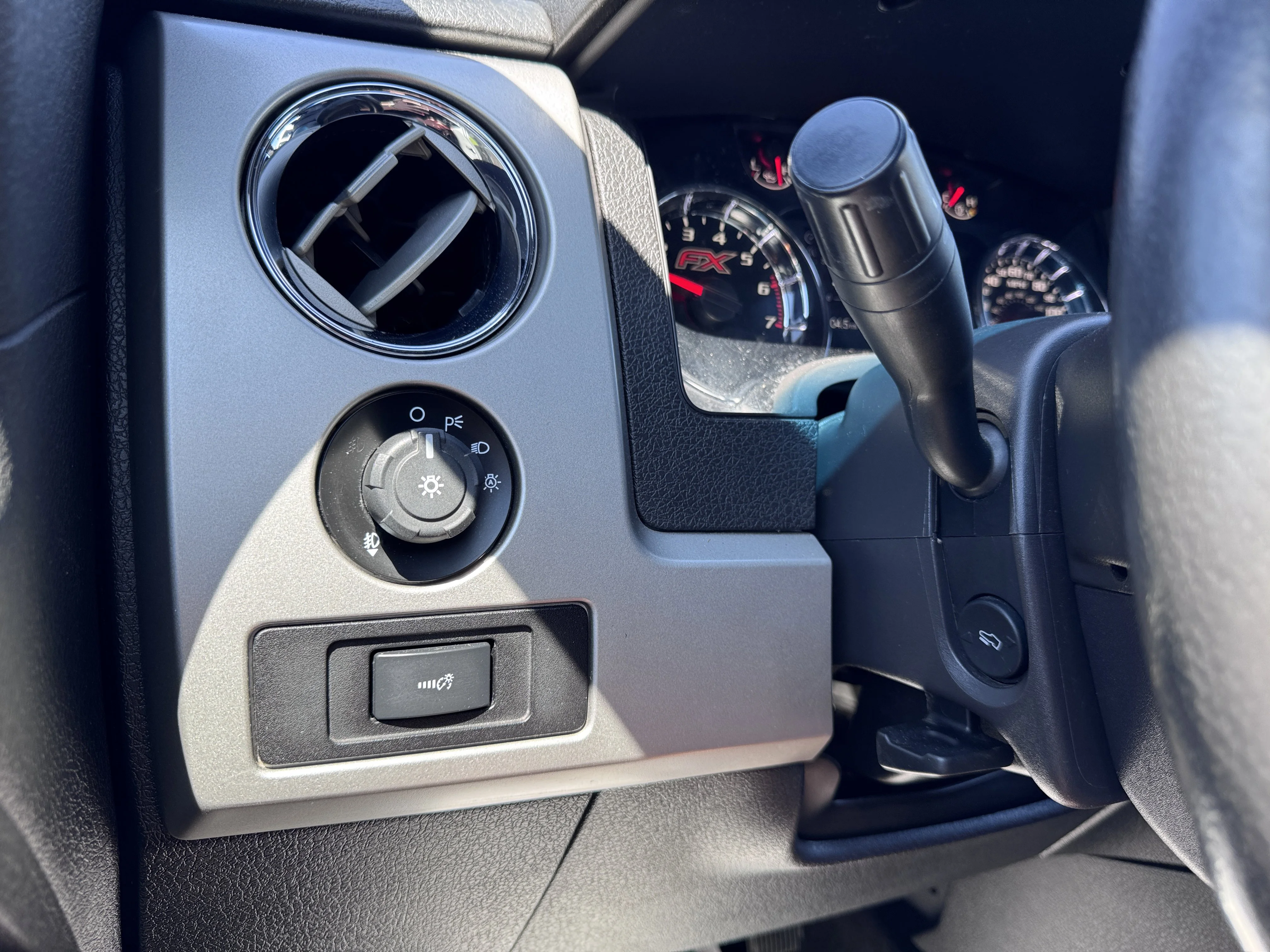 Used 2014 Black Ford FX4 image 17