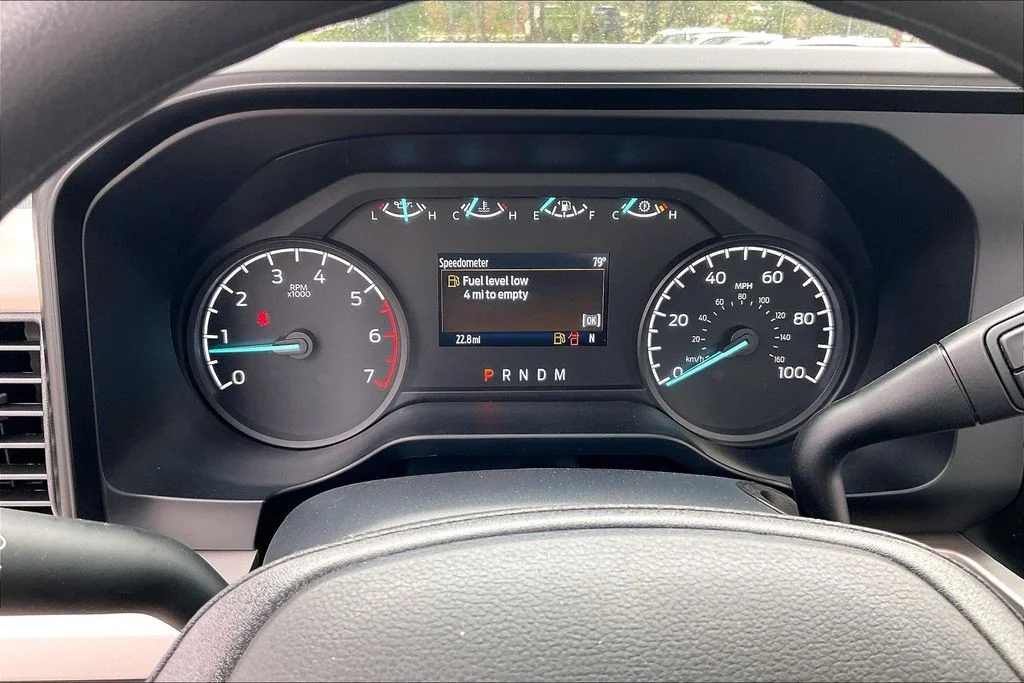 New 2026 Oxford White Ford F-250® XL image 19