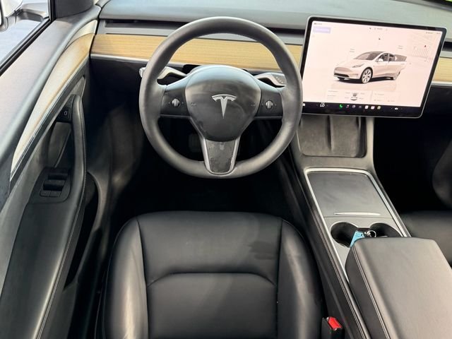 Used 2023 White Tesla Long Range image 8