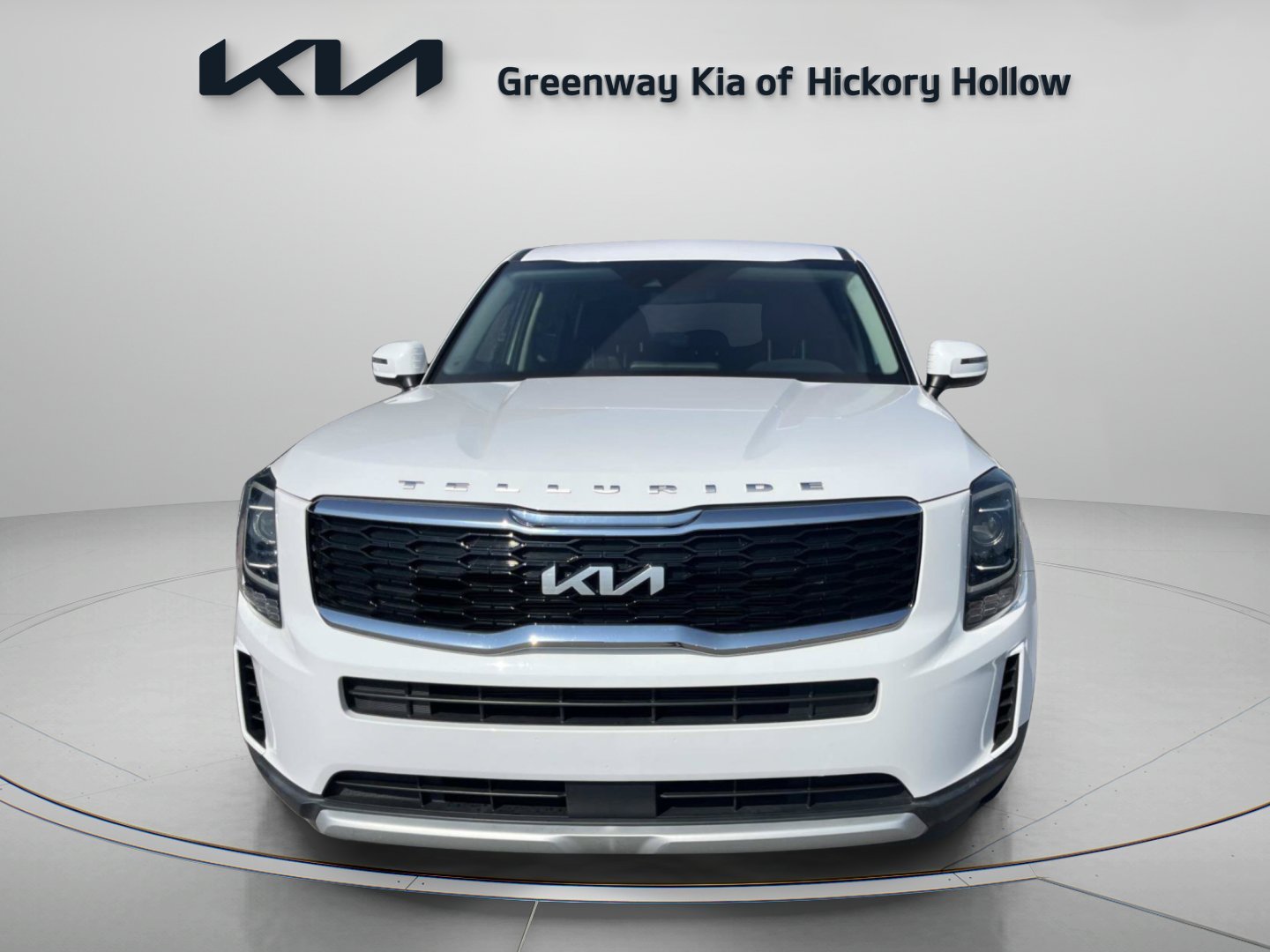 Used 2022 Glacial White Pearl Kia LX image 2