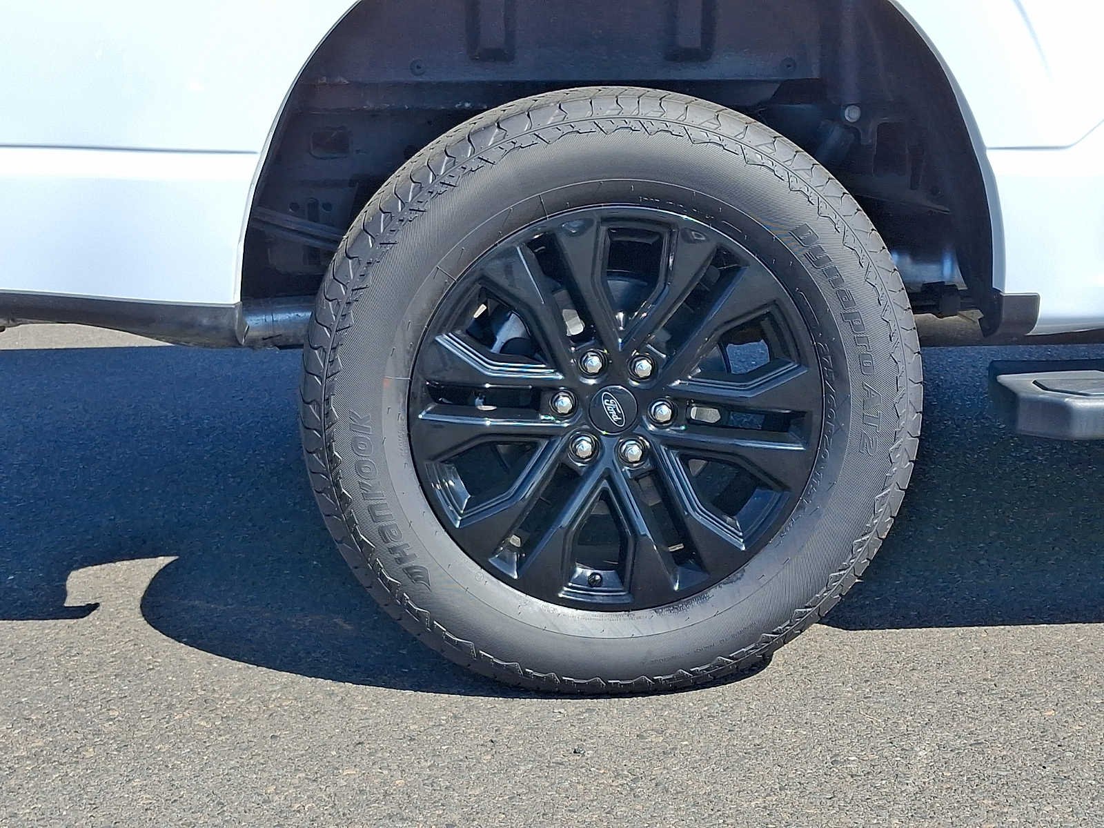 New 2026 Oxford White Ford Lariat® image 5