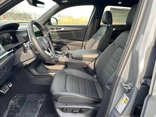 New 2026 Pure Gray Volkswagen 2.0T SEL R-Line Black image 25