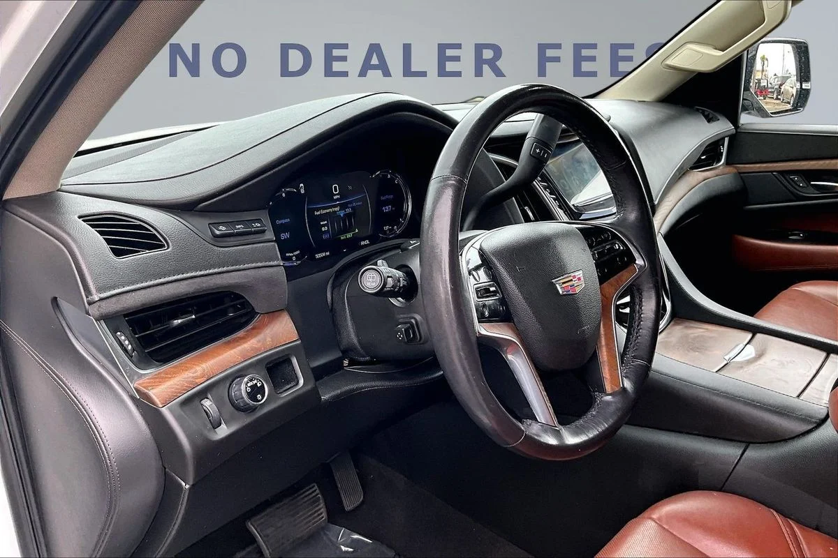 Used 2020 White Cadillac Luxury image 16