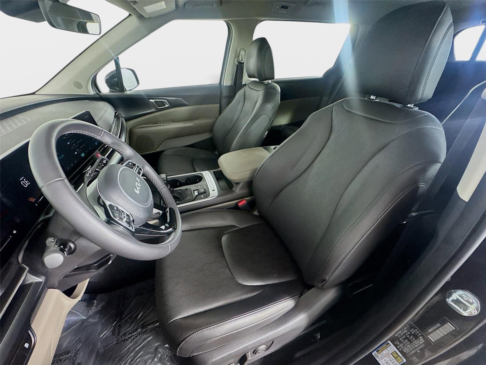 Used 2025 Panthera Metal Kia LXS image 11