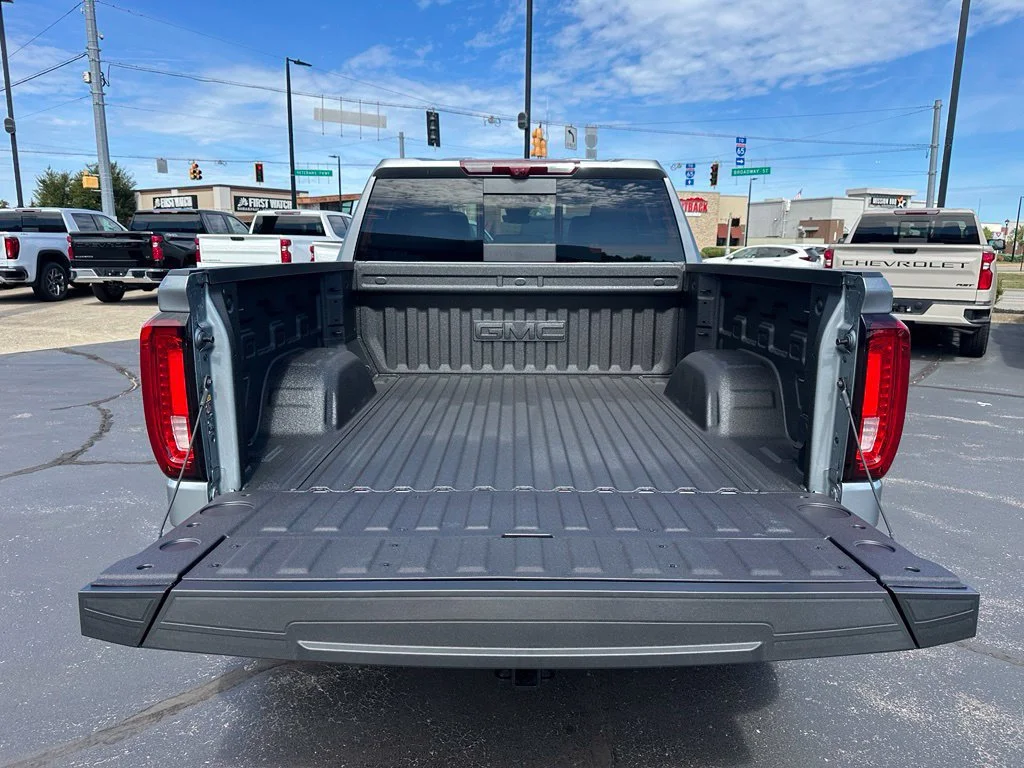 2026 GMC Sierra 1500 Denali - Photo 6