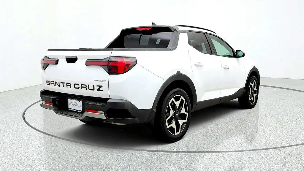 Used 2022 Ice White Hyundai Limited AWD image 5