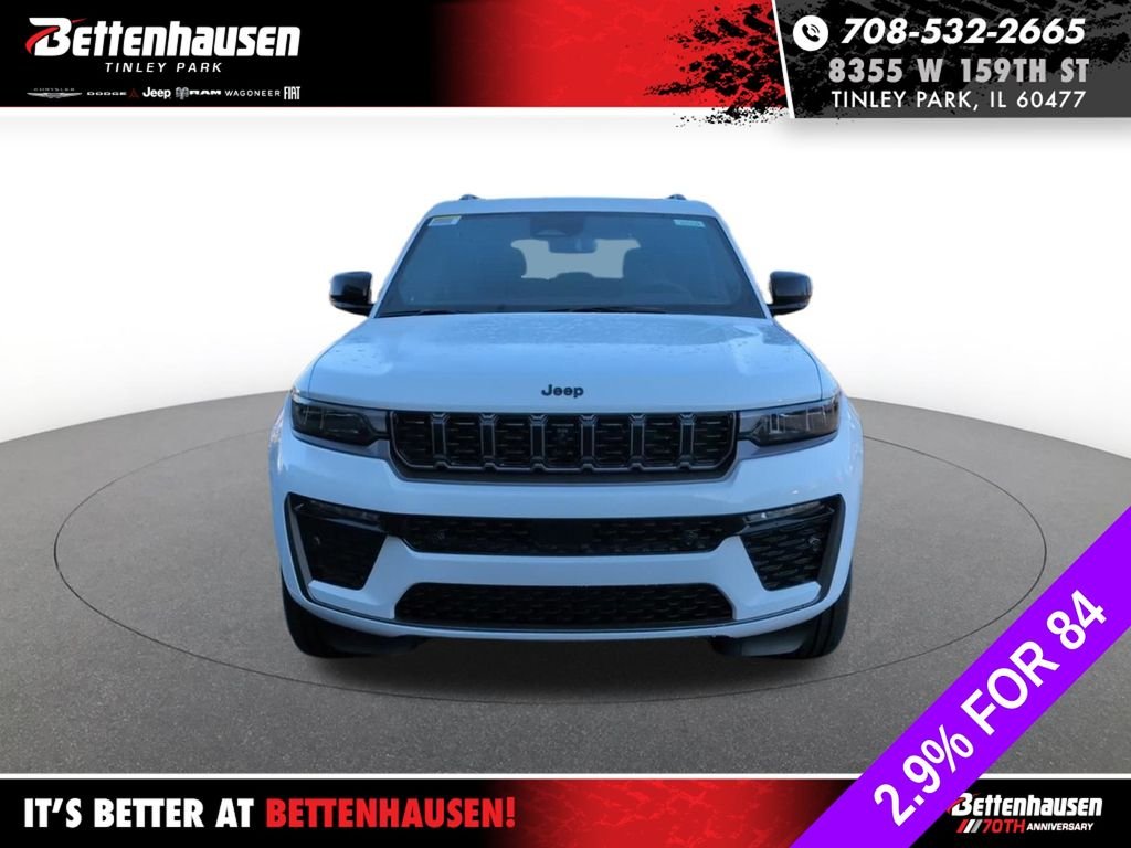 New 2026 Bright White Clear-Coat Exterior Paint Jeep Limited Reserve image 2