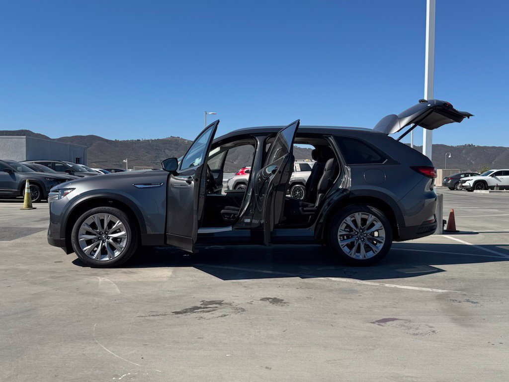 2026 Mazda CX-90 Preferred Package - Photo 30