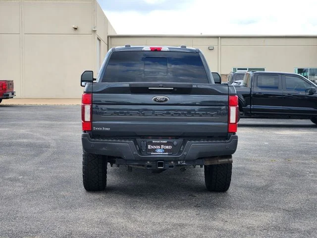 Used 2021 Gray Metallic Ford Lariat image 5