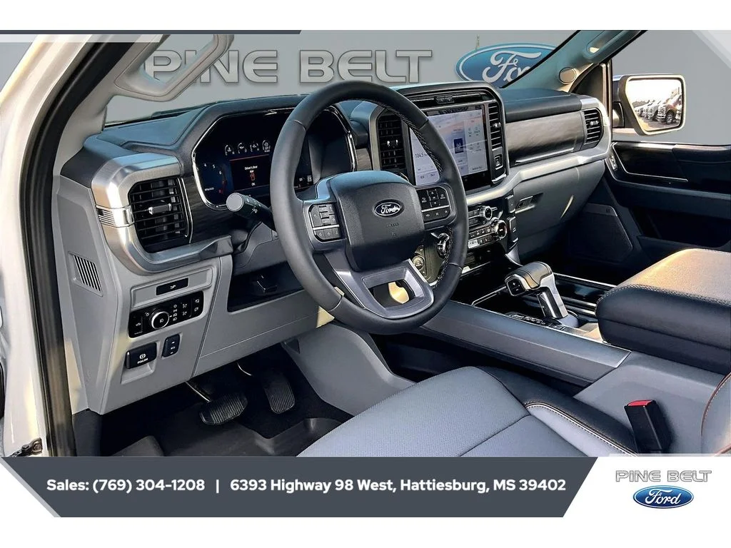 Used 2026 Oxford White Ford Lariat image 13