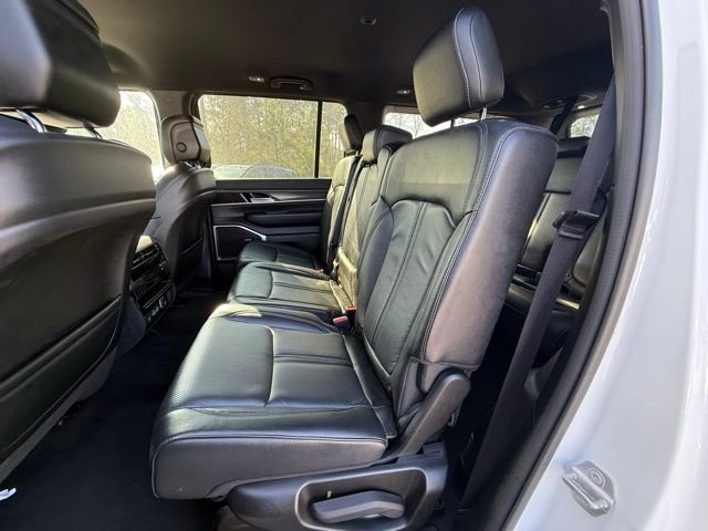 2023 Jeep Wagoneer Series II - Photo 11