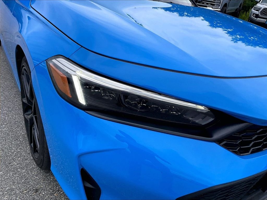 Used 2025 Boost Blue Pearl Honda Sport image 29