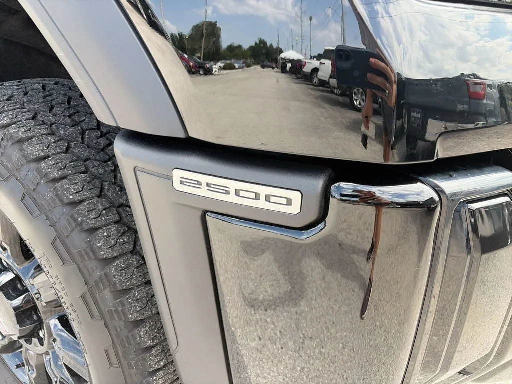 2025 GMC Sierra 2500HD AT4 - Photo 34