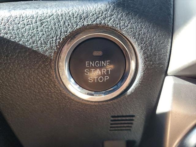 Certified Used 2019 MAGNETIC GRAY MET. Toyota  image 24