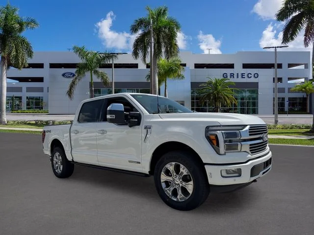 New 2026 Star White Metallic Tri-Coat Ford Platinum® image 1