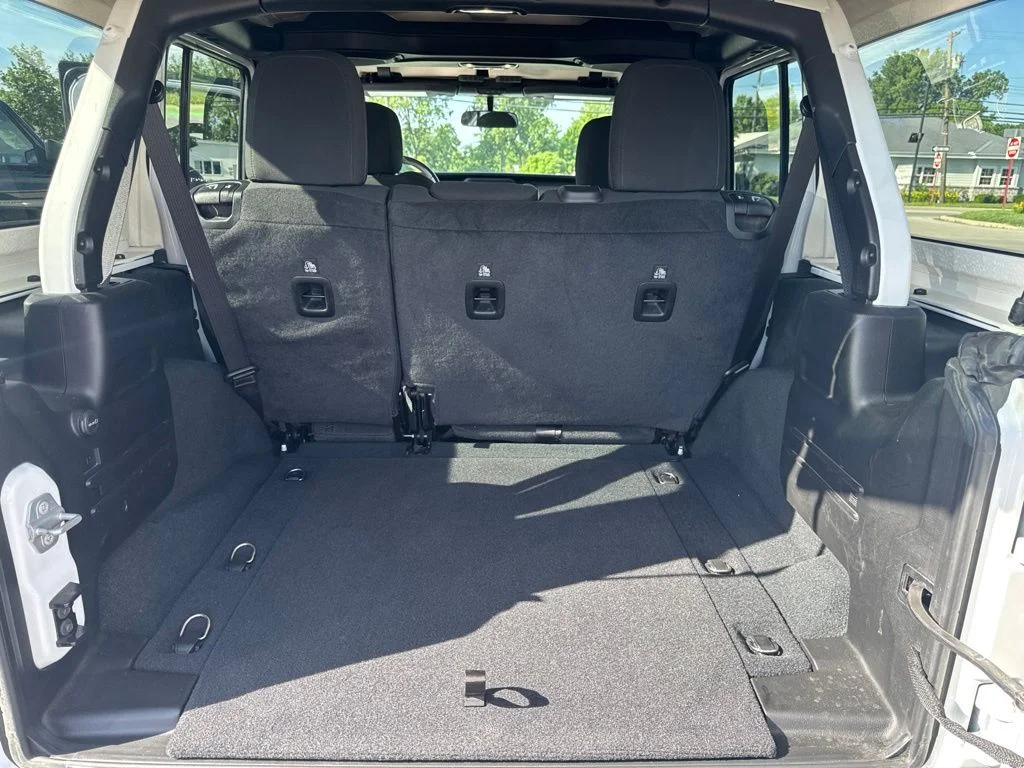 Used 2022 White Jeep Unlimited Willys image 44