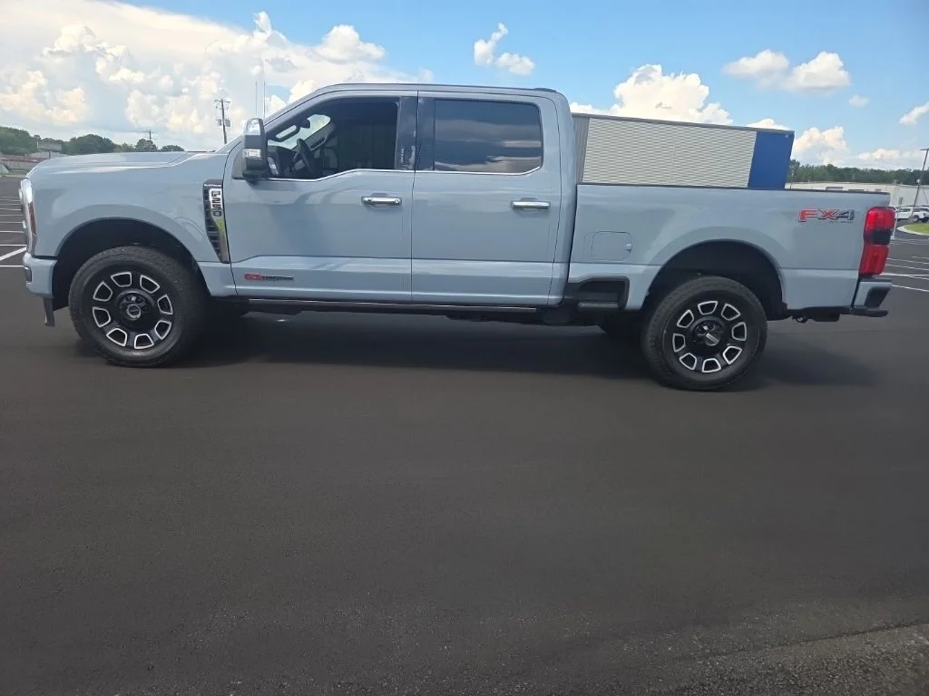 Used 2024 Gray Ford Platinum image 8