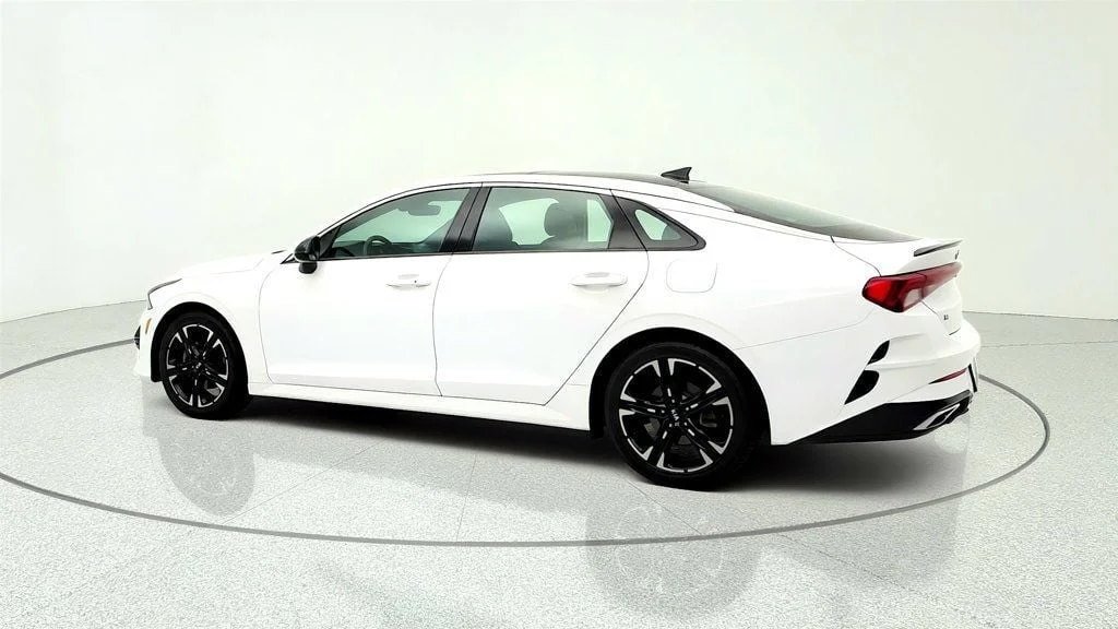 Used 2021 Glacial White Pearl Kia GT-Line Automatic AWD image 7