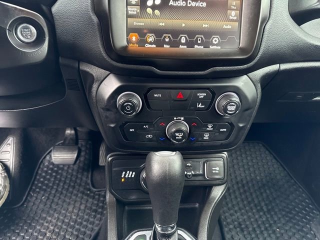 2023 Jeep Renegade Latitude - Photo 23